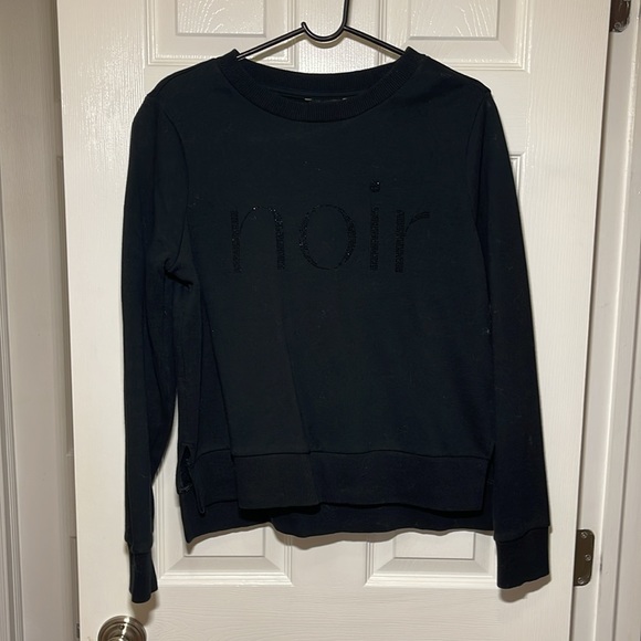 Banana Republic Noir Sweatshirt - Size Medium - Picture 1 of 5